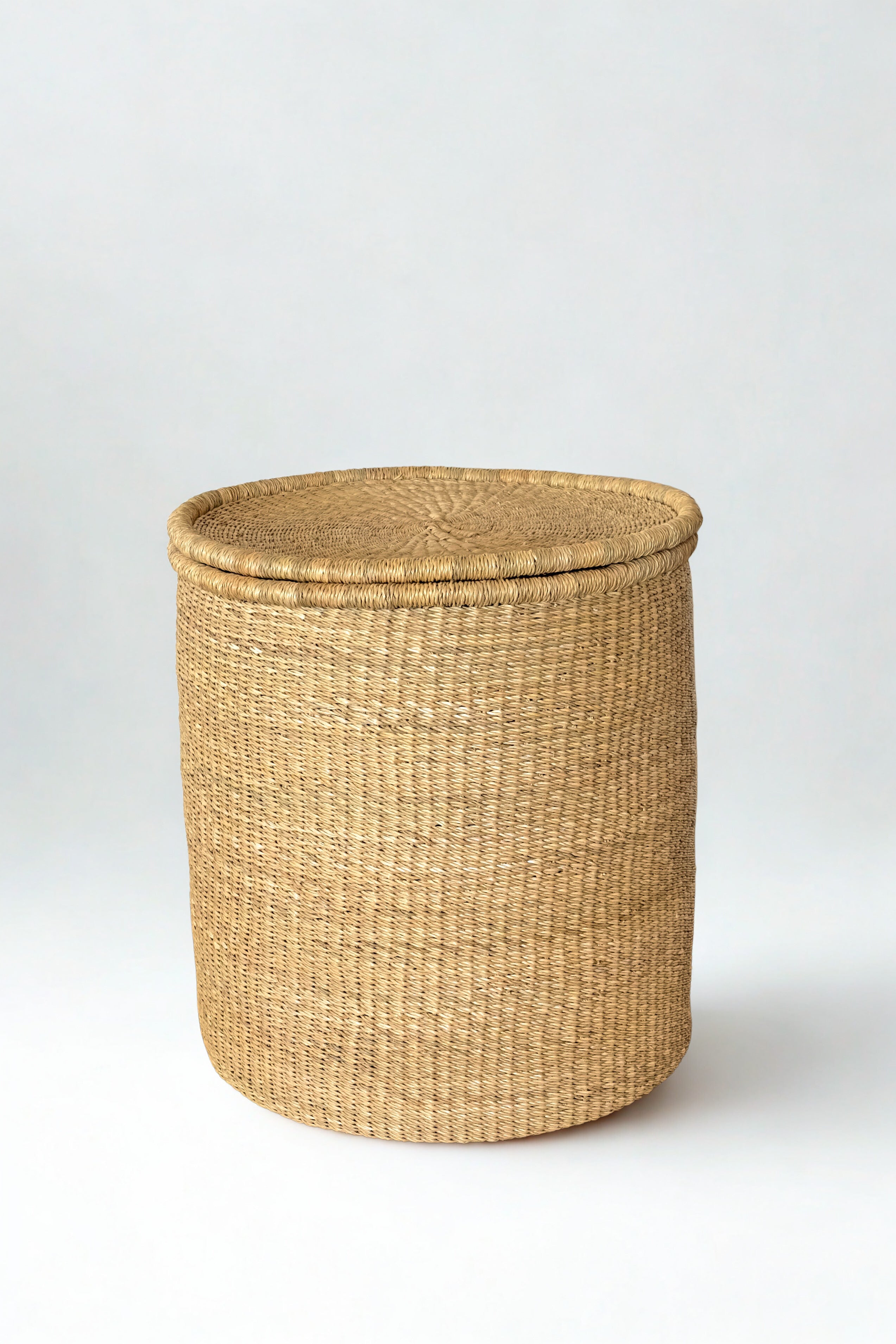 Handwoven hamper with lid in natural elephant grass from Ghana by Made Brave