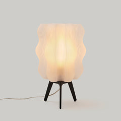 Wavy Lamp Matte Black Standard sculptural 3D-printed table lamp Wooj Design Made Brave