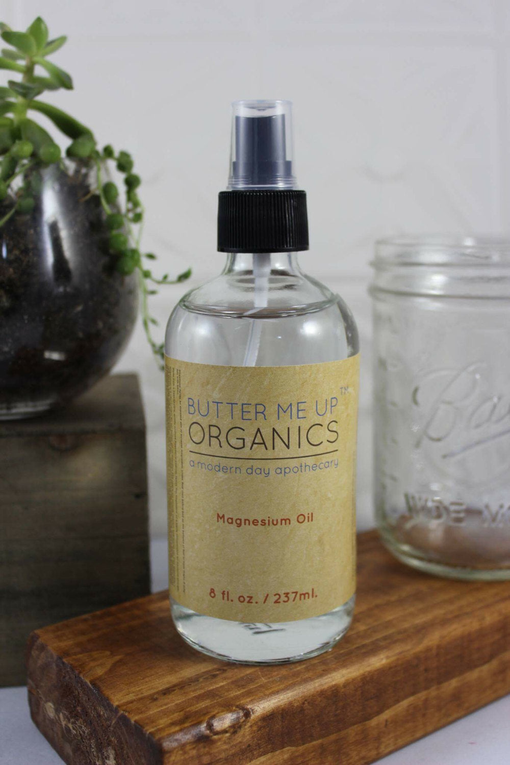Magnesium chloride oil spray glass spritzer bottle clean ingredients