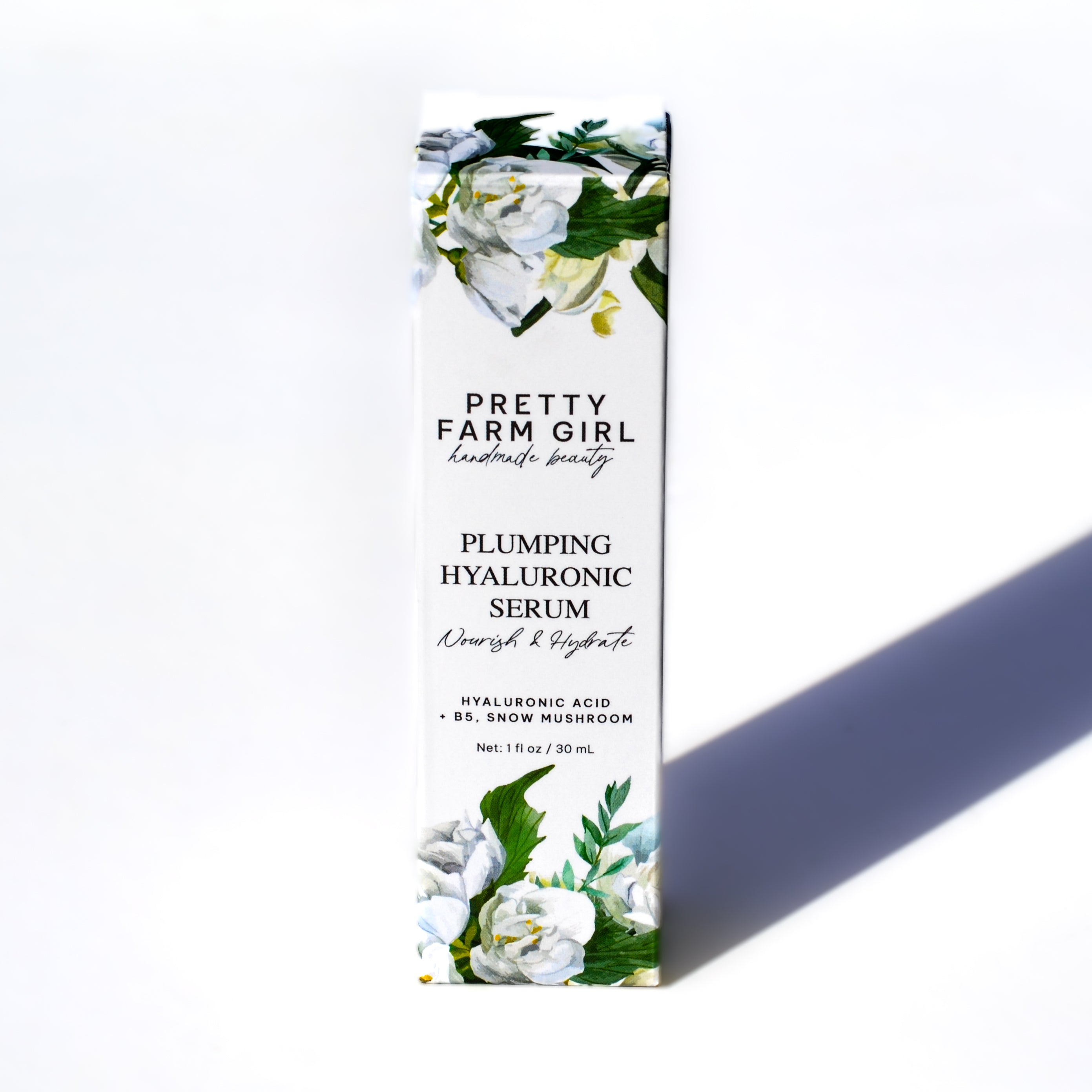 Hyaluronic plumping serum with snow mushroom and Vitamin B5 Made Brave